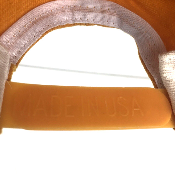 RARE Vintage Cleveland Indians Yellow Snapback Hat Chief Wahoo New Era Med/Lg - Picture 10 of 10